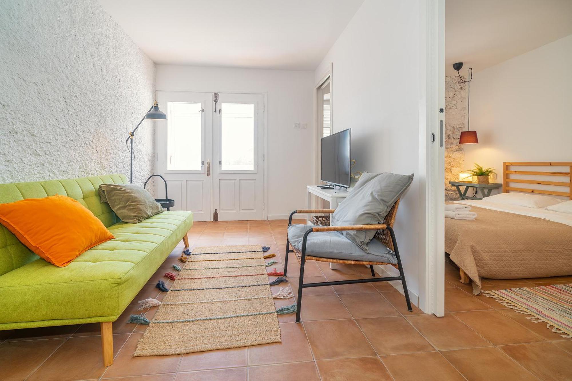 Apartment Nora By The Beach Башка Экстерьер фото